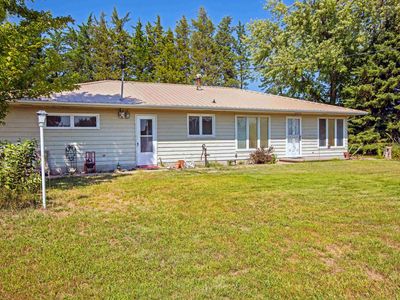 905 N Franklin St, Red Cloud, NE, 68970