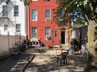 36 4th St APT 1, Brooklyn, NY 11231