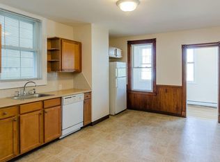 856 Saratoga St #1, Boston, MA 02128