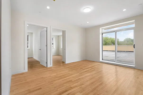 Rented by Nest Seekers International | media 10