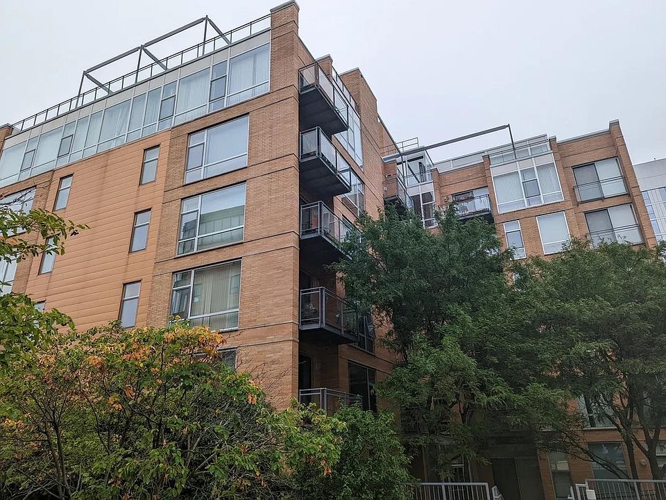 1st image of 1740 Oak Ave #508