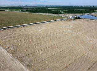 17712 Adobe Rd, Bakersfield, CA 93307