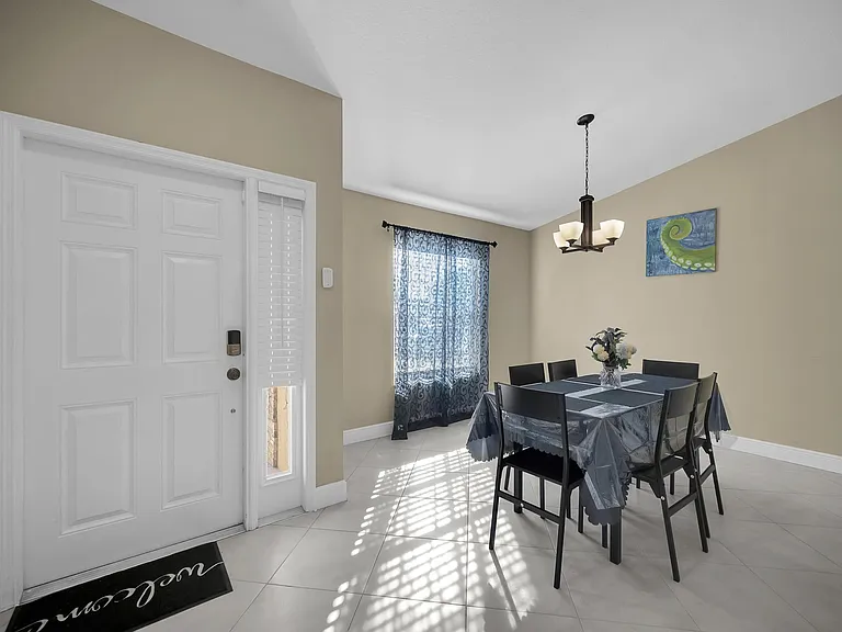 1037 SW Payne Ave — Photo 24