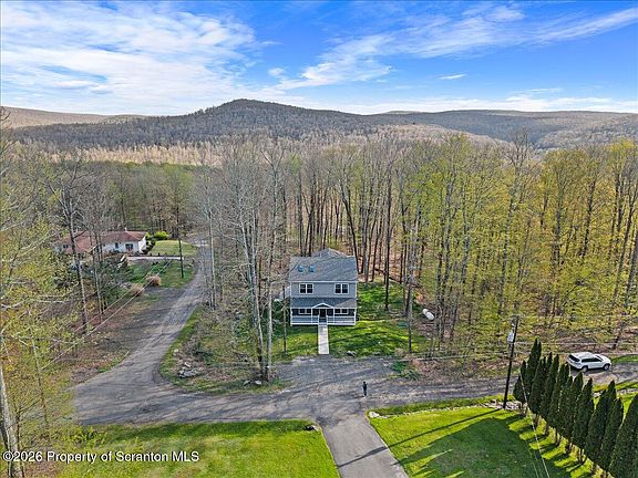 4th image of 56 Primrose Dr