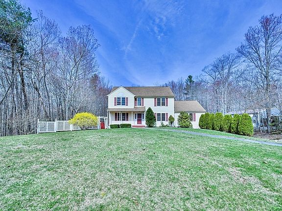 3rd image of 99 Smith Rd