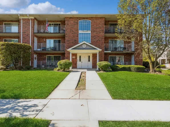 14764 Kenton Ave APT B1s, Midlothian, IL 60445