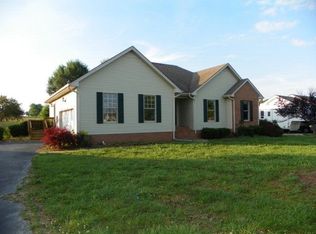 100 Rhett Blvd, Cadiz, KY 42211