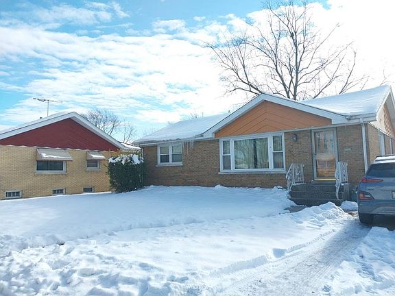 2nd image of 965 E 163rd St