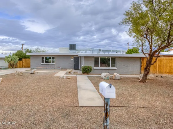 6111 E 20th St, Tucson, AZ 85711