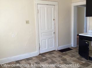 4049 N 19th St, Milwaukee, WI 53209
