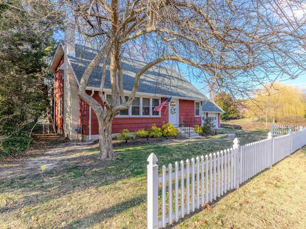 601 Seagrove Ave, Cape May Point, NJ 08212