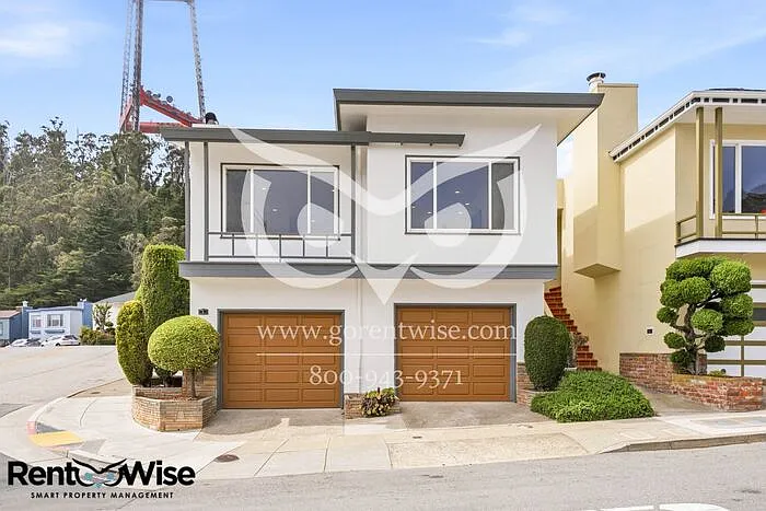 4 bed, 3.0 bath, 2200 sqft, $10,500 — Photo 2
