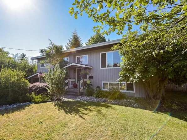 20270 50th Ave, Langley, BC V3A 3T1