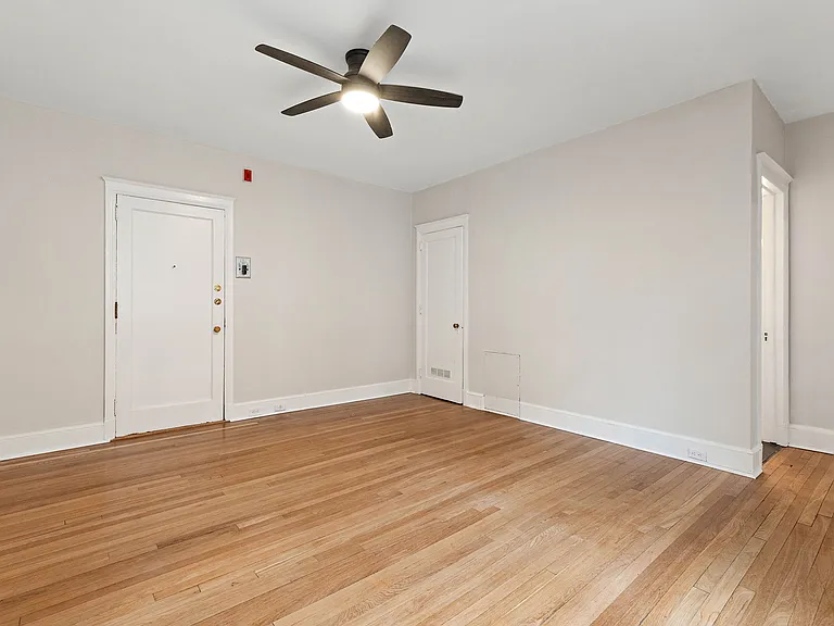 1305 N Broom St #106 — Photo 5