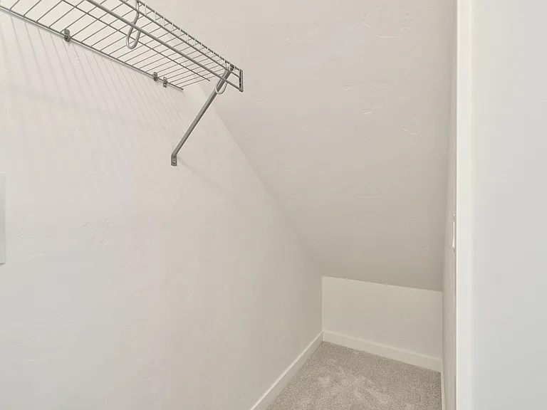 5617 SE Logan Ln — Photo 47