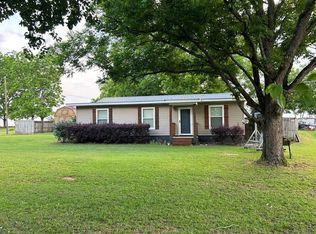 1472 Adkinson Rd, Newton, AL 36352