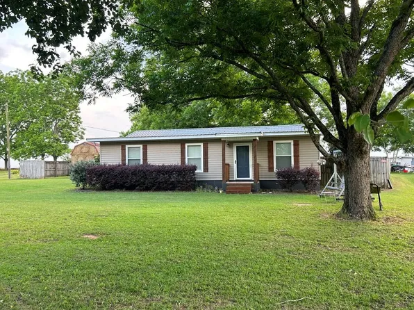 1472 Adkinson Rd, Newton, AL 36352