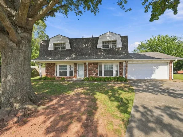 22 Tawana Dr, Shawnee, OK 74804