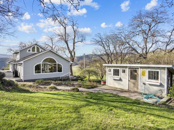 3465 Three Mile Rd, The Dalles, OR 97058