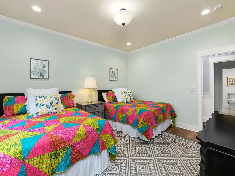 750 Coronado Ave — Photo 37