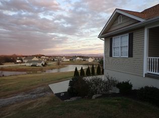 213 Mountain View Dr, Vonore, TN 37885
