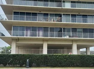 2200 Willowick Rd, Houston, TX 77027