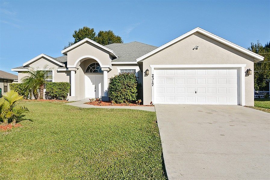 1st image of 2317 SW Fern Cir