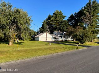 254 Bogden Rd, Broadalbin, NY 12025