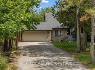 381 Cox Mill Rd, Barrie, ON L4N7S8