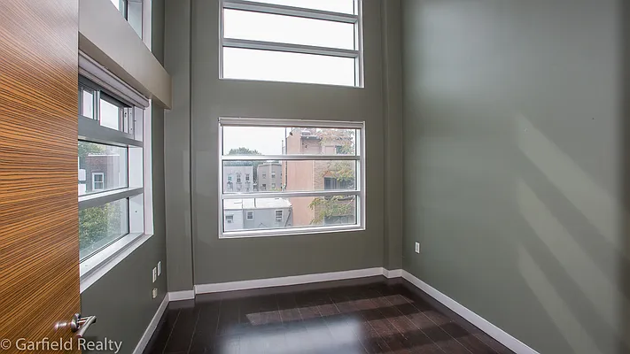 Sold by Garfield Realty  | media 8