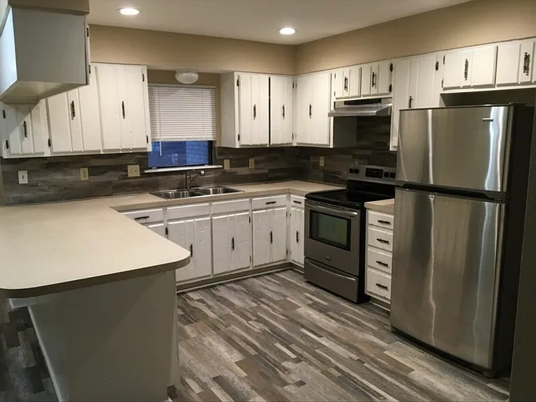 10845 Eastwood Dr — Photo 5