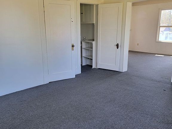 5th image of 222 Eagan St #4