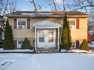 226-230 N Grace St, Lansing, MI 48917