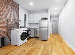 21 Catherine St APT 2D, New York, NY 10038