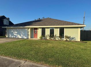 202 Denning Dr, Houma, LA 70360