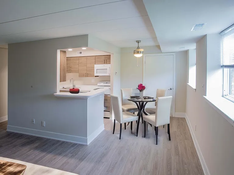 Lions Gate Apartments — Photo 10