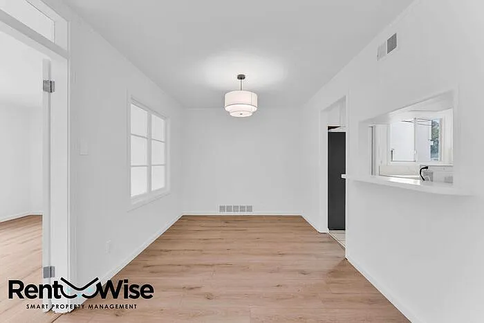 110 Cuesta Dr — Photo 19