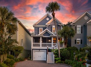 7 Yacht Harbor Ct, Isle Of Palms, SC 29451