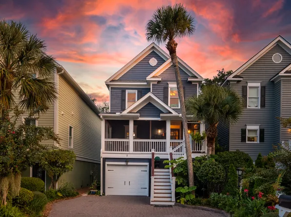 7 Yacht Harbor Ct, Isle Of Palms, SC 29451