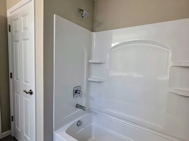 7235 Grandway Dr — Photo 27