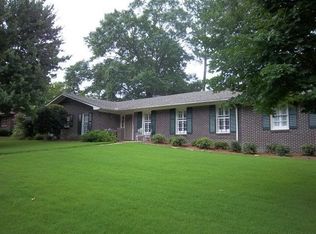 200 Kimberly Dr, Auburn, AL 36832