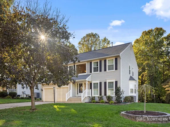 4268 Decatur Dr, Woodbridge, VA 22193