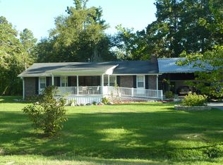 33 Marble Rd, Kingstree, SC 29556