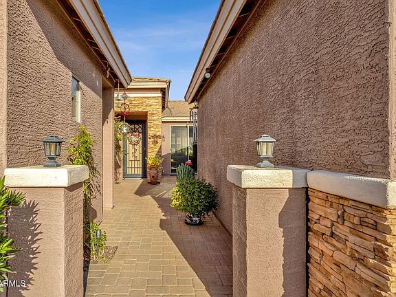 5th image of 42670 W KINGFISHER Drive