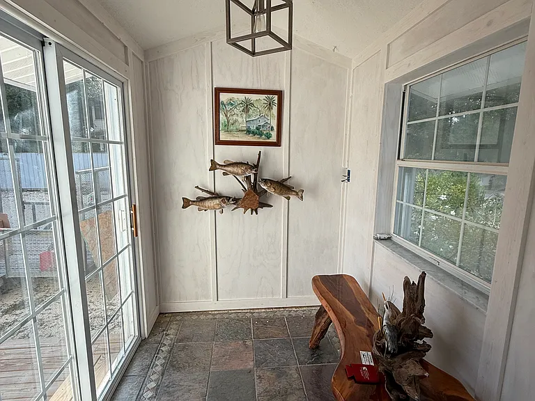 6209 Riverside Dr — Photo 37