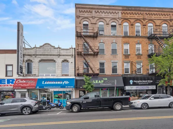 391 Central Avenue image 25 of 25