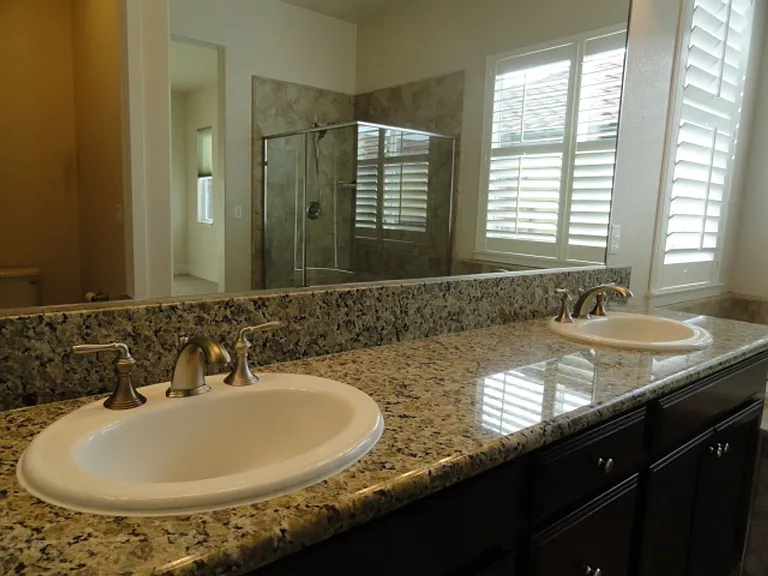 13833 Sherman Blvd — Photo 20