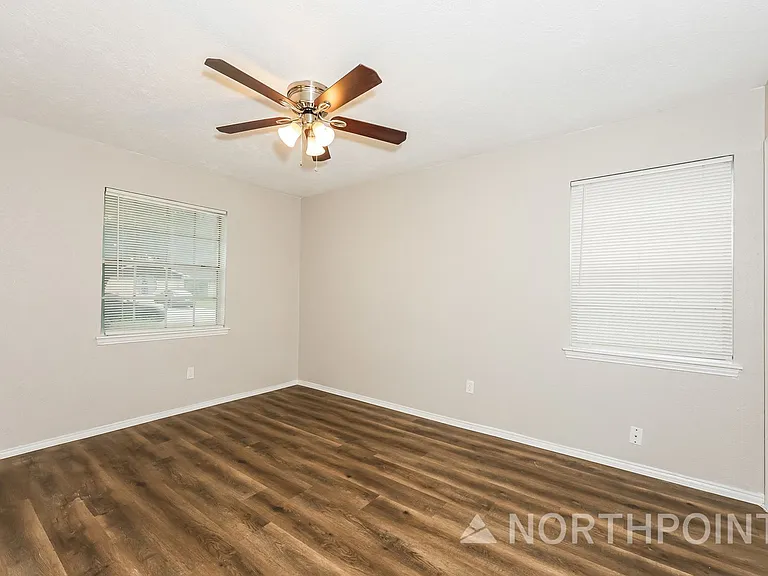 7225 Harold Walker Dr — Photo 9