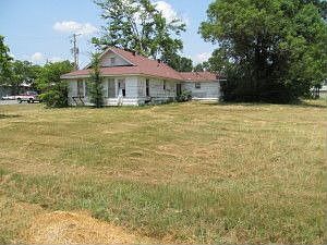 1st image of 130 E Harrell Dr