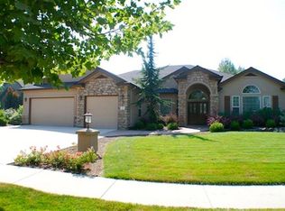 545 W Two Rivers Rd, Eagle, ID 83616